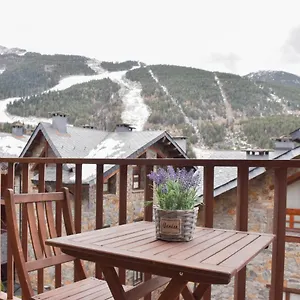 https://apartament-ninot-bonito-apartamento-con-vistas-a-la-x.andorra-la-vella-hotels.net